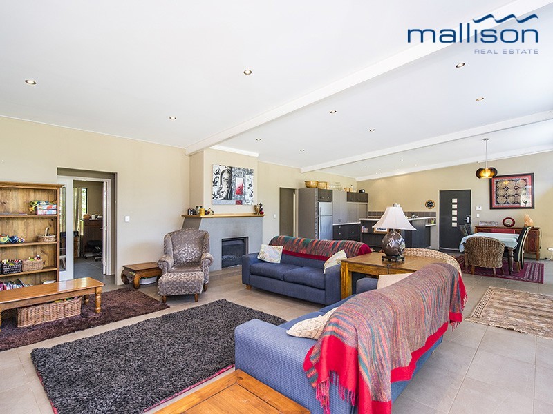 130 Winery Drive, Karnup WA 6176