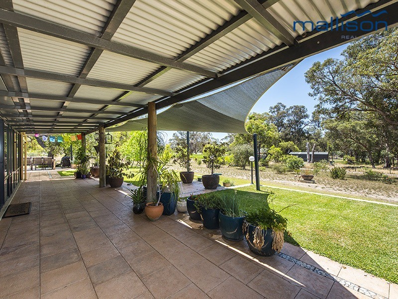 130 Winery Drive, Karnup WA 6176