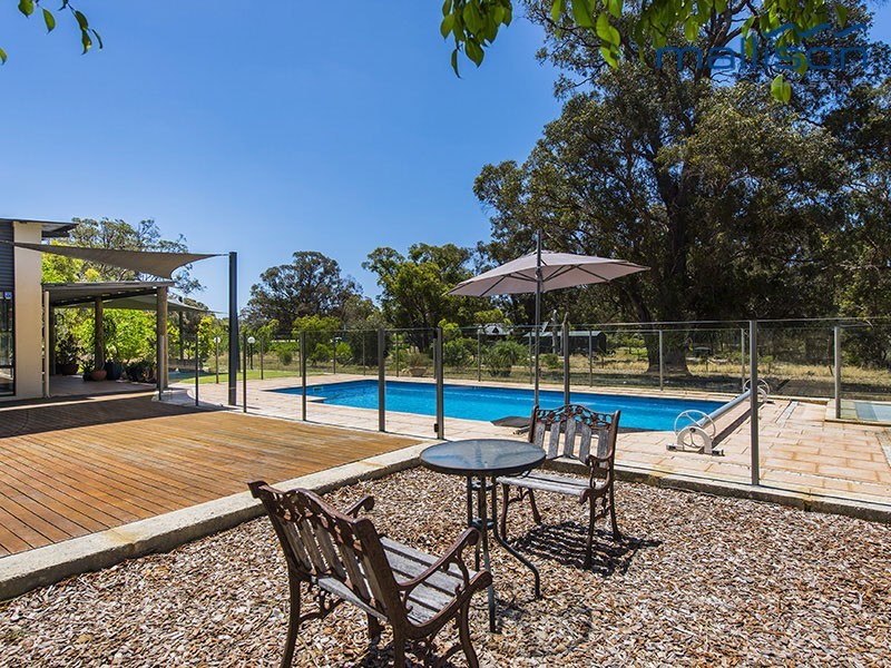 130 Winery Drive, Karnup WA 6176