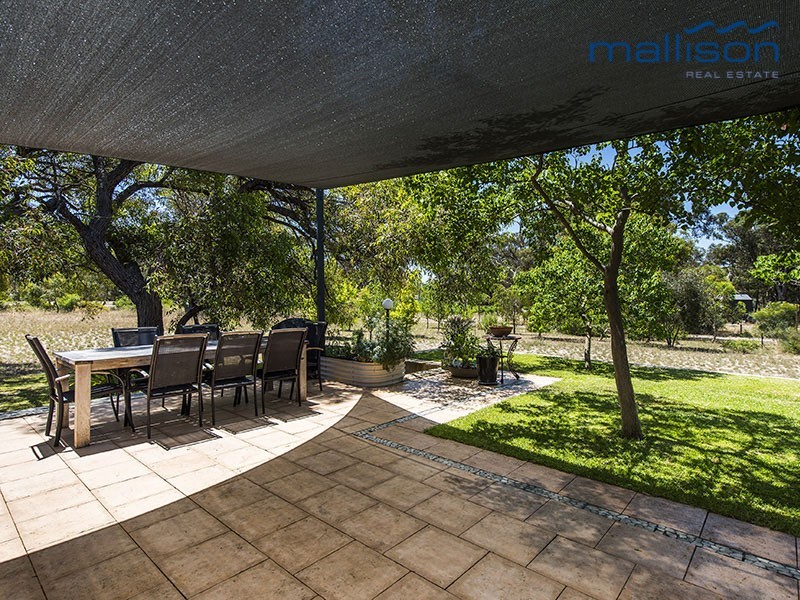 130 Winery Drive, Karnup WA 6176