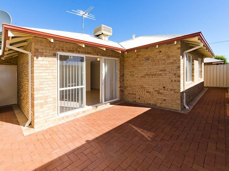 128B Streich Avenue, Kelmscott WA 6111