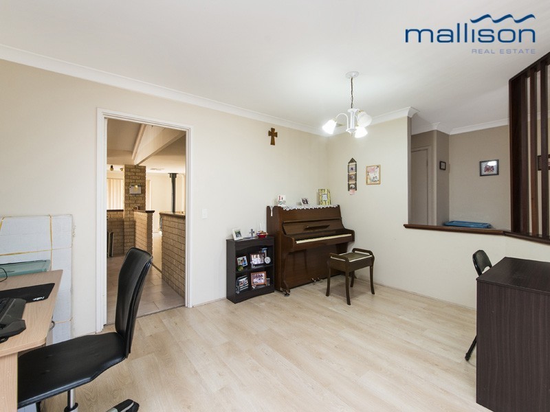 36 Casserly Drive, Leeming WA 6149