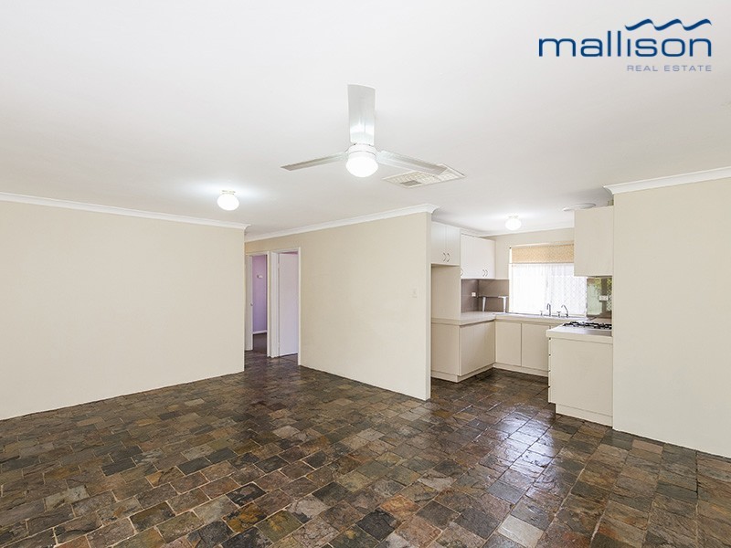 14 Carakine Grove, Thornlie WA 6108