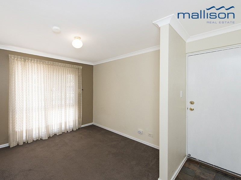 14 Carakine Grove, Thornlie WA 6108