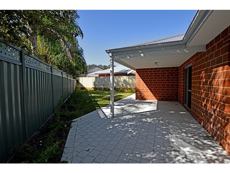 18B Hicks Road, Kelmscott WA 6111