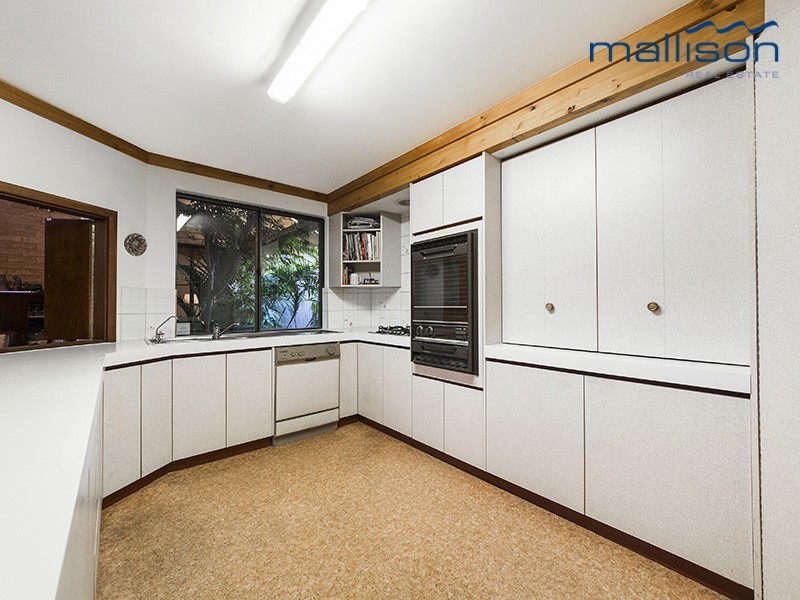 3 Allard Place, Leeming WA 6149