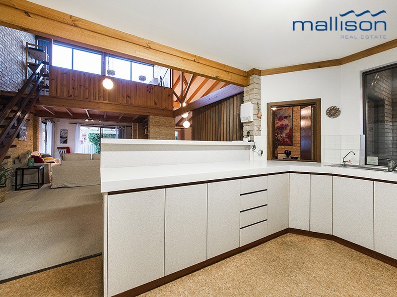 3 Allard Place, Leeming WA 6149