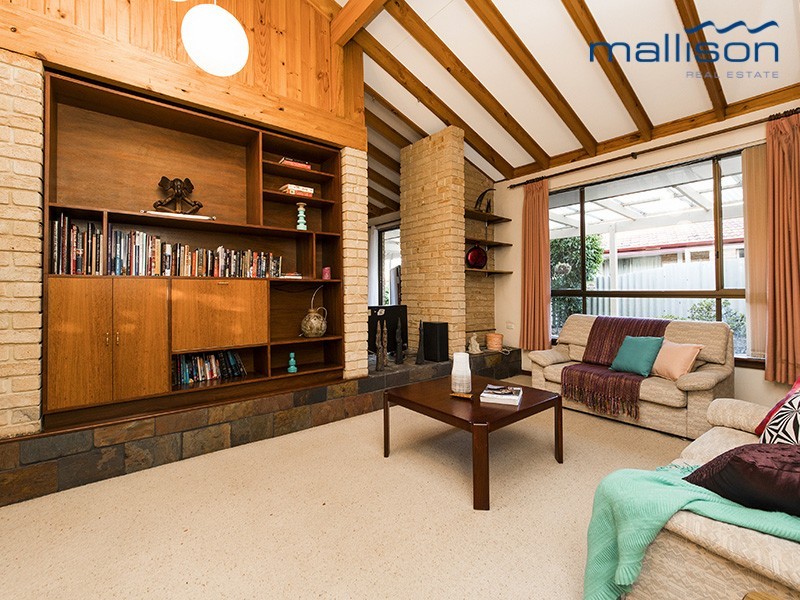 3 Allard Place, Leeming WA 6149