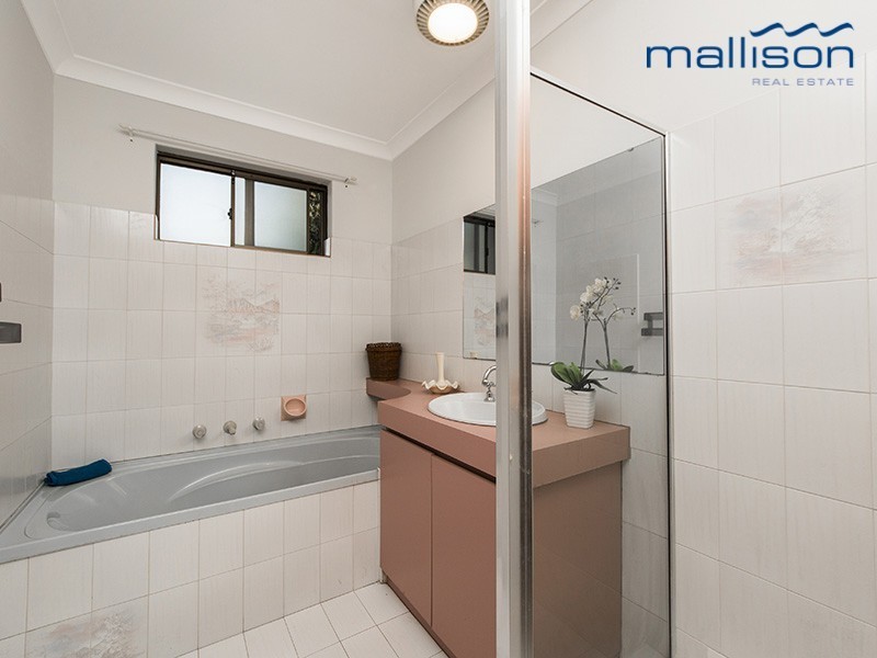 3 Allard Place, Leeming WA 6149