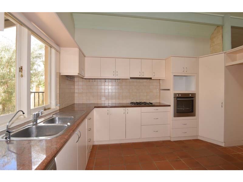 16A Lambert Street, Alfred Cove WA 6154