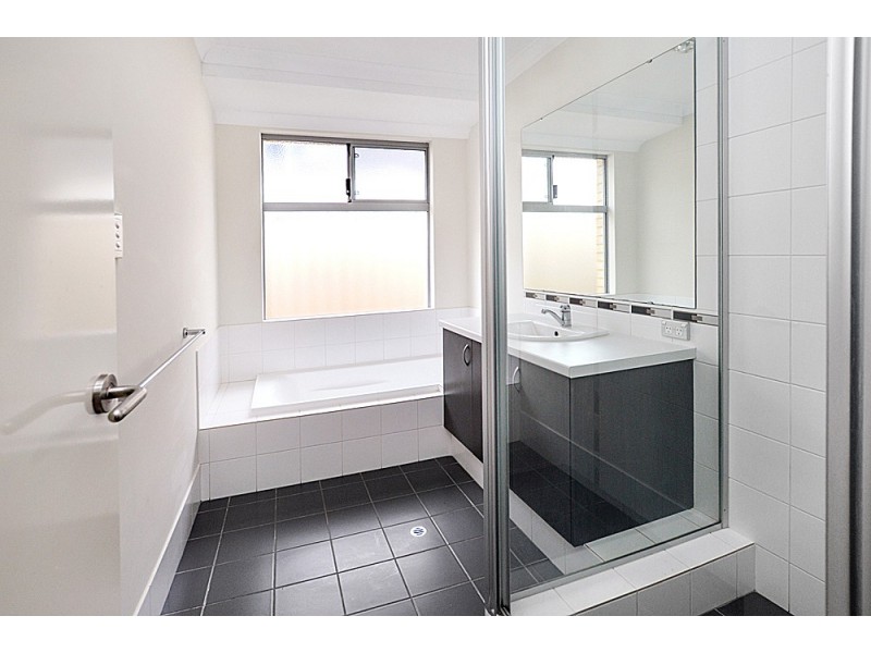 19/42 Baler Court, Hammond Park WA 6164