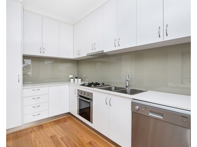 205 Fisher Street, Cloverdale WA 6105