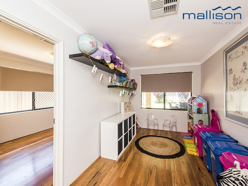 6 Global Avenue, Harrisdale WA 6112