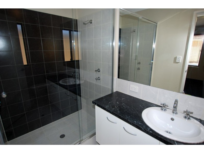 4B Walker Court, Kardinya WA 6163
