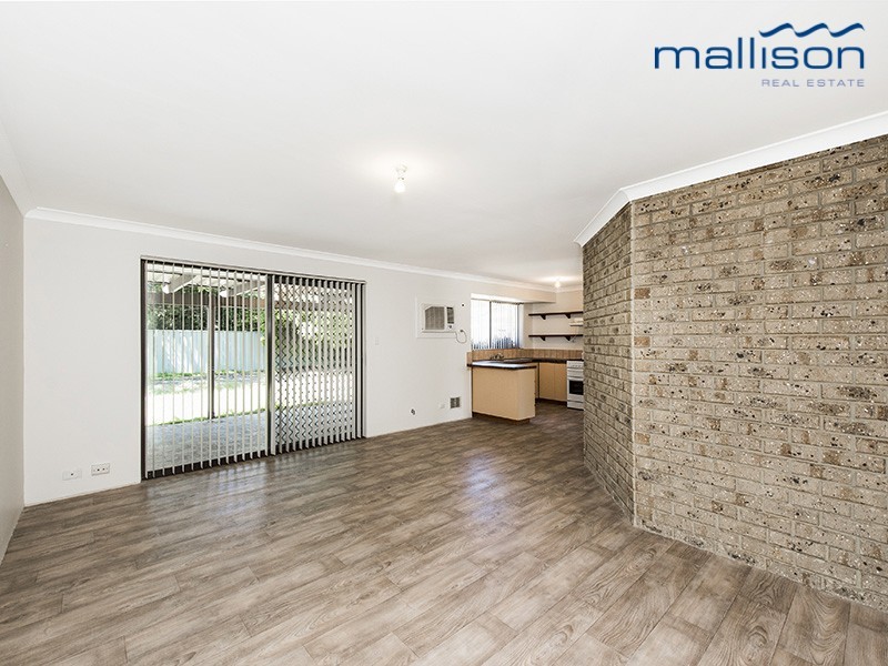 5 Hampton Court, Thornlie WA 6108