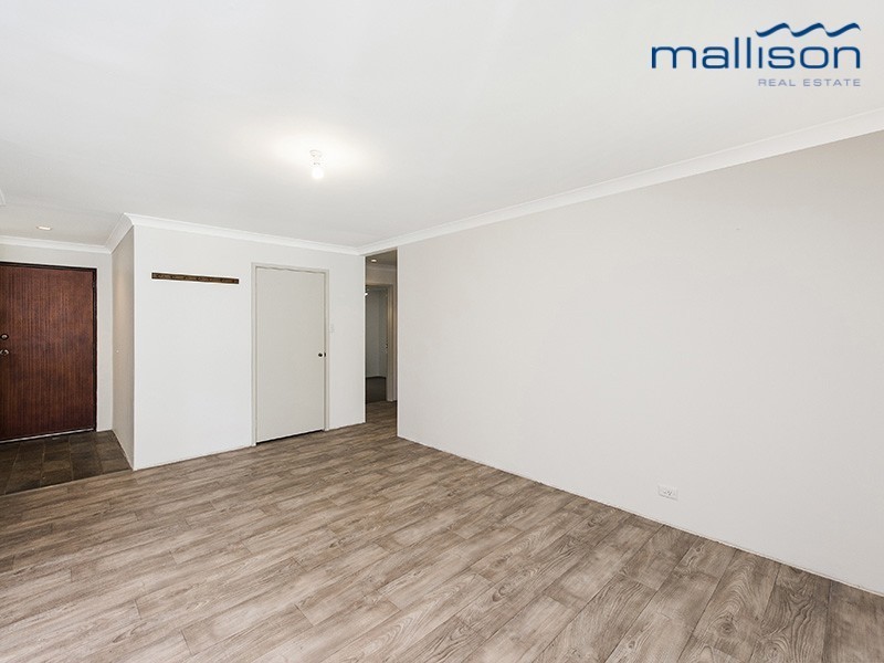 5 Hampton Court, Thornlie WA 6108