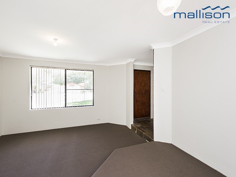 5 Hampton Court, Thornlie WA 6108