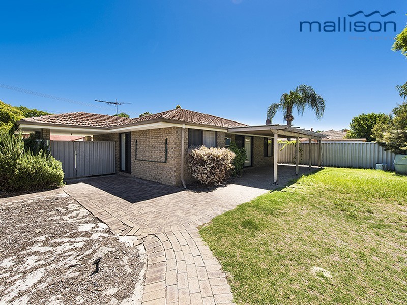 5 Hampton Court, Thornlie WA 6108