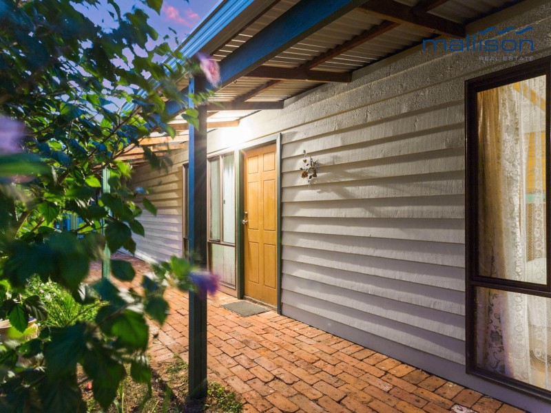 22 Onyx Road, Mount Richon WA 6112