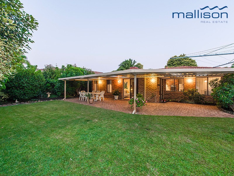 3 Radnor Street, Leeming WA 6149