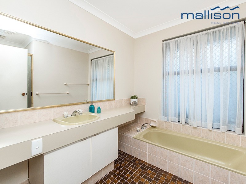 3 Radnor Street, Leeming WA 6149