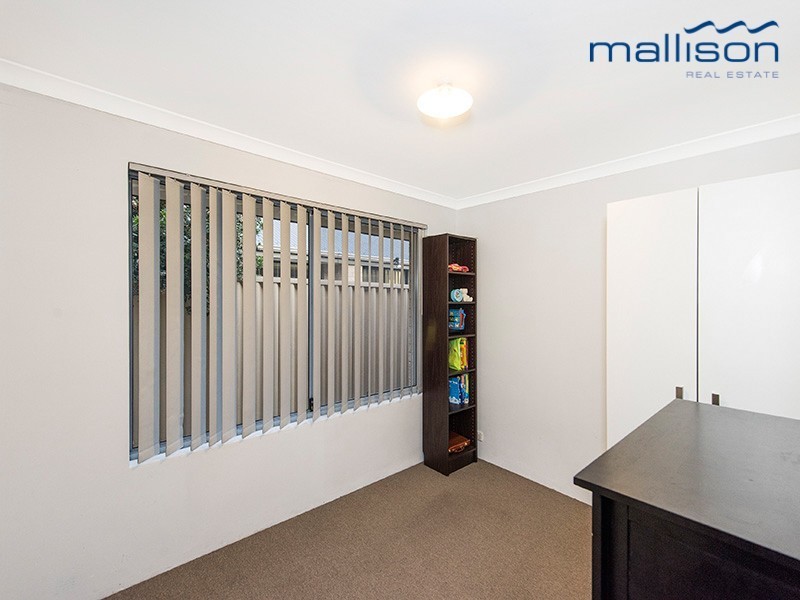 14 Crimson Way, Harrisdale WA 6112