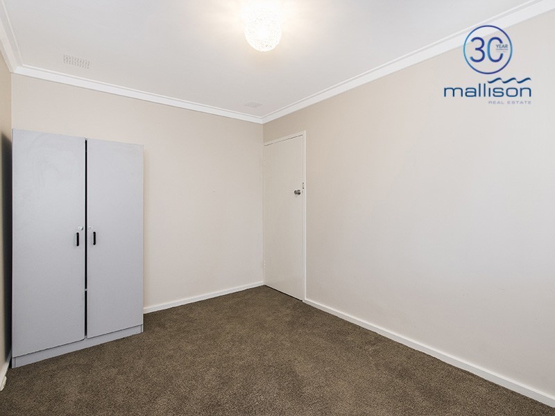 2 Greenwood Place, Lynwood WA 6147