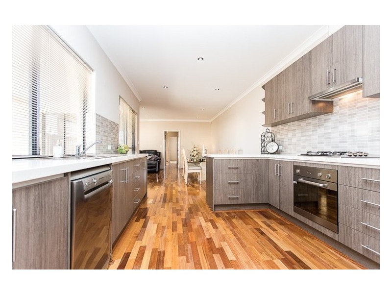 18A Torrey Crescent, Aubin Grove WA 6164