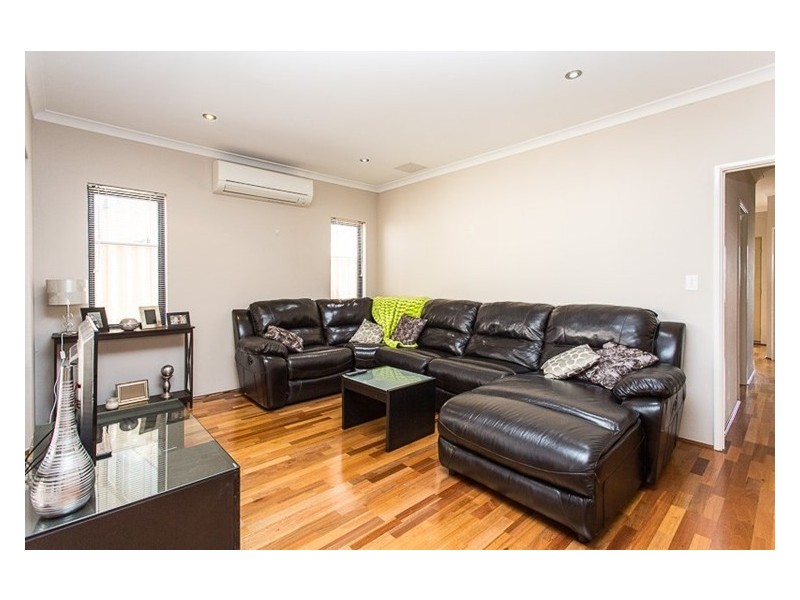 18A Torrey Crescent, Aubin Grove WA 6164