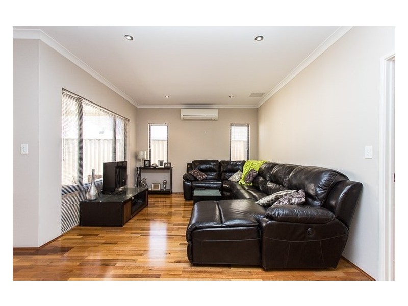 18A Torrey Crescent, Aubin Grove WA 6164