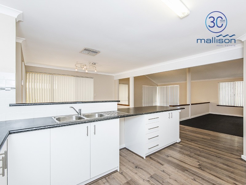 16 Gatineau Grove, Bibra Lake WA 6163