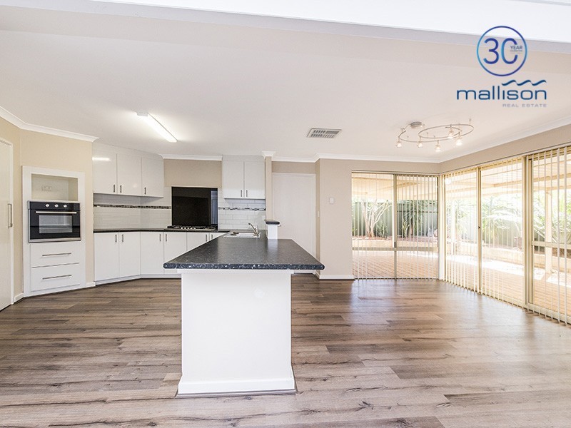 16 Gatineau Grove, Bibra Lake WA 6163
