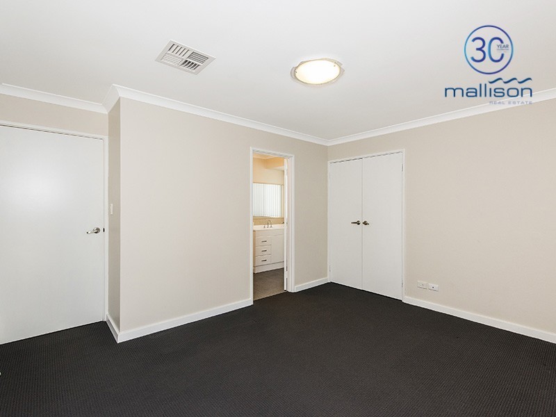 16 Gatineau Grove, Bibra Lake WA 6163