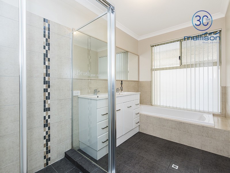 16 Gatineau Grove, Bibra Lake WA 6163