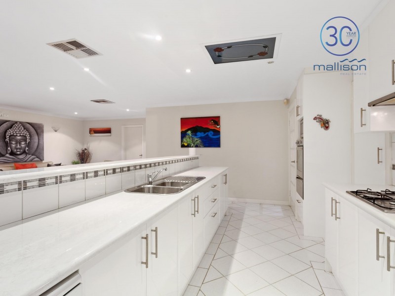 35 Ningaloo Way, Thornlie WA 6108