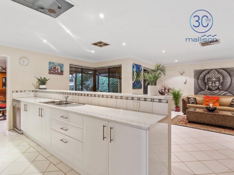 35 Ningaloo Way, Thornlie WA 6108