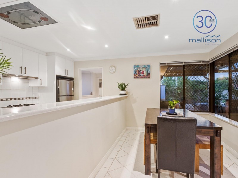 35 Ningaloo Way, Thornlie WA 6108