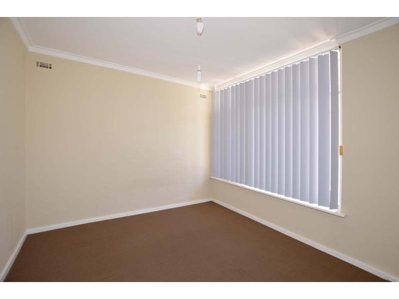 1 Elstree Court, Lynwood WA 6147