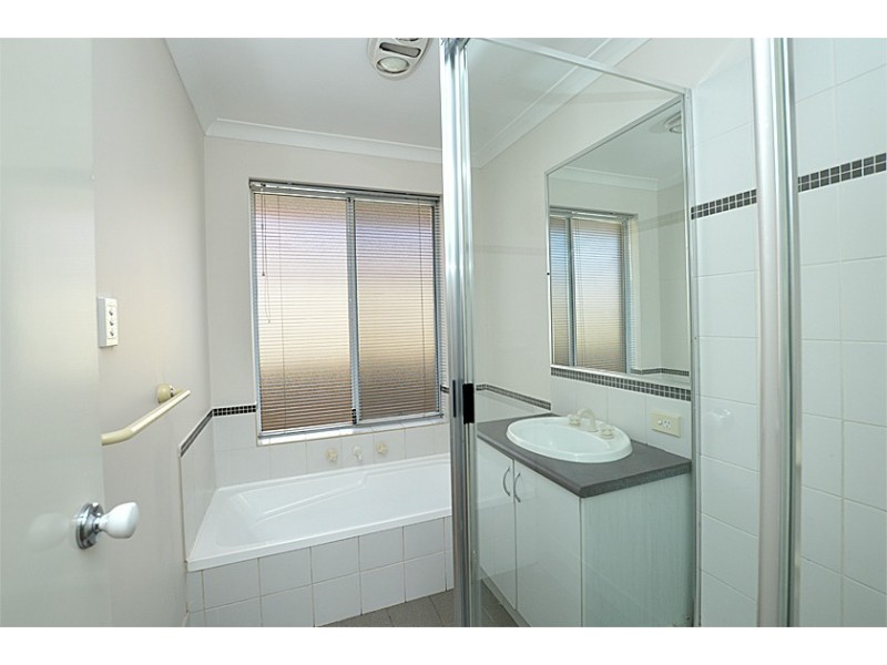 3/25 Ellesmere Circuit, Success WA 6164