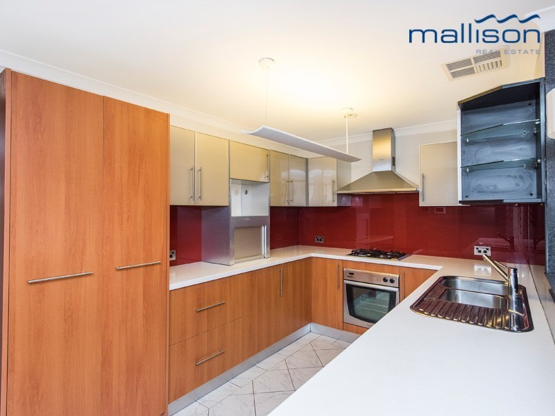 1 Cressida Parkway, Success WA 6164