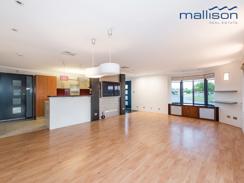 1 Cressida Parkway, Success WA 6164