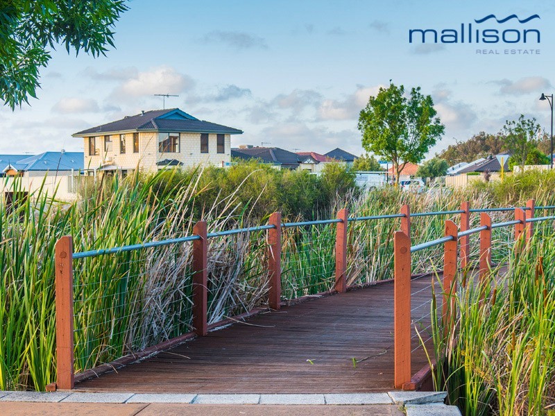 1 Cressida Parkway, Success WA 6164