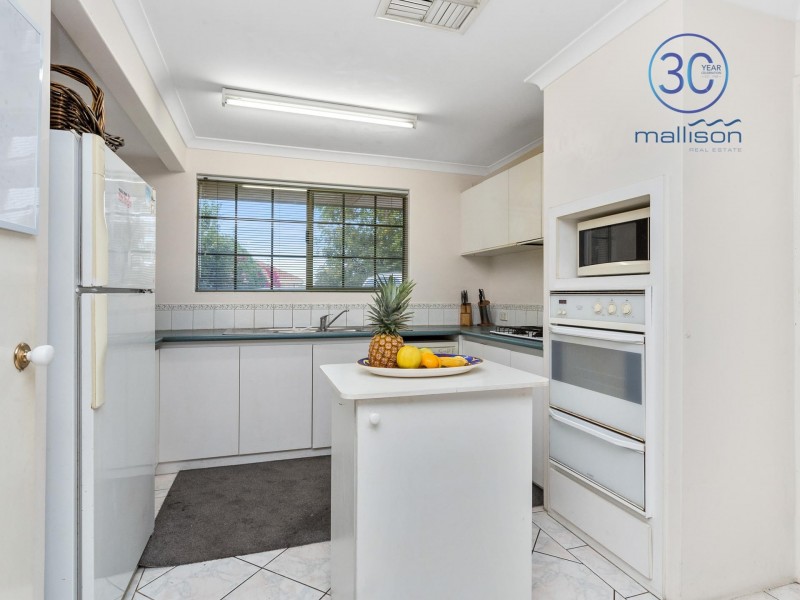 5 Davidia Lake Drive, Canning Vale WA 6155