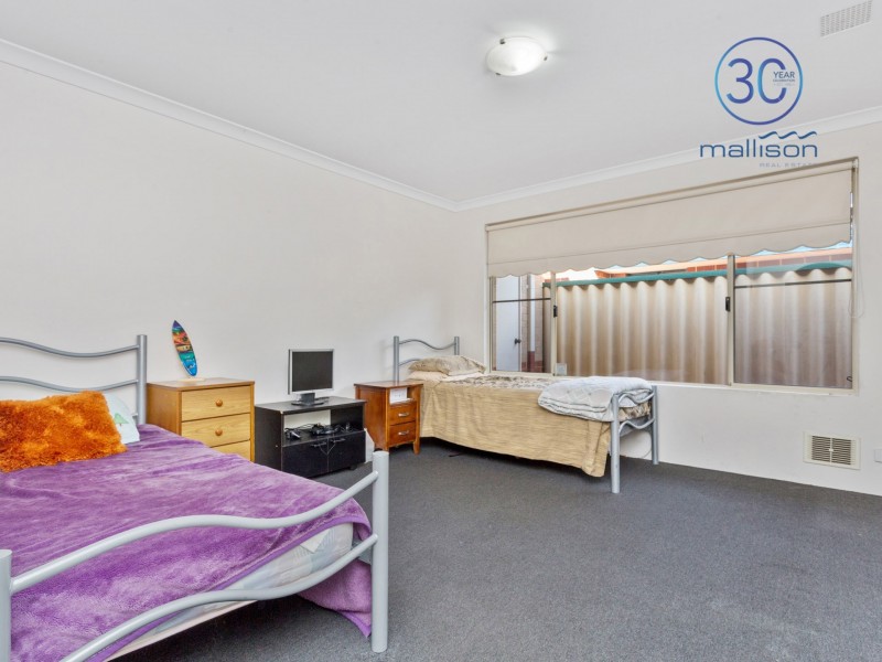 5 Davidia Lake Drive, Canning Vale WA 6155