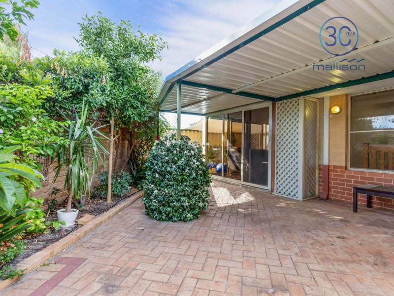 5 Davidia Lake Drive, Canning Vale WA 6155