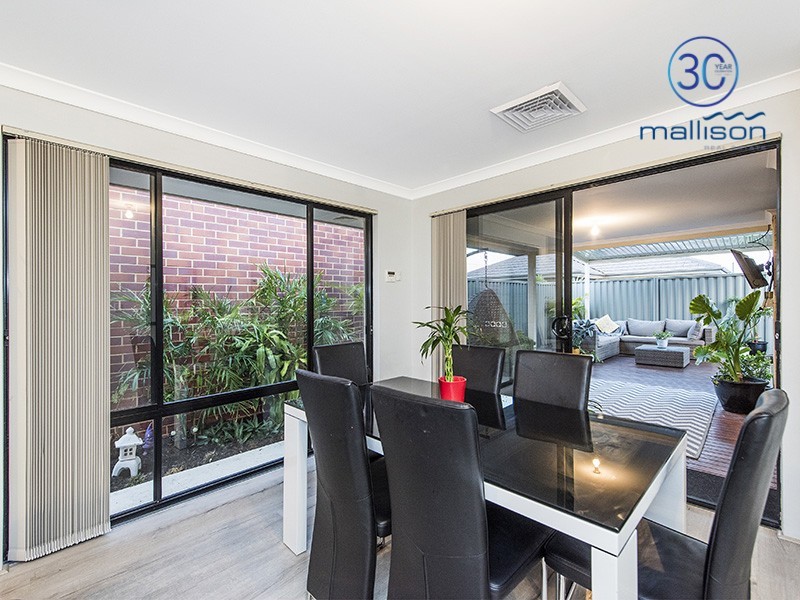 7 Portsmouth Way, Harrisdale WA 6112