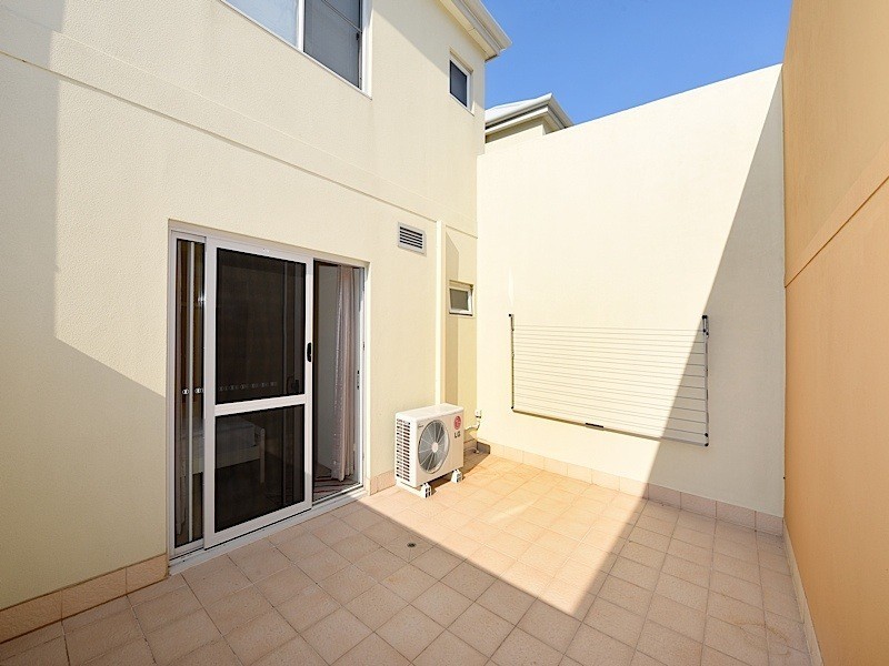 20/76 Newcastle Street, Perth WA 6000