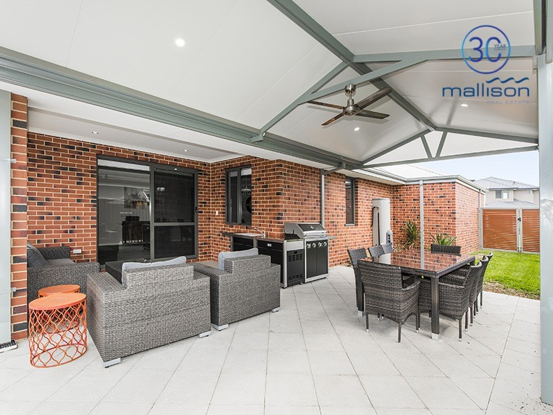 61 Kokoda Boulevard, Byford WA 6122