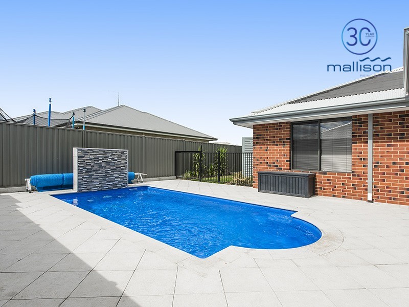 61 Kokoda Boulevard, Byford WA 6122