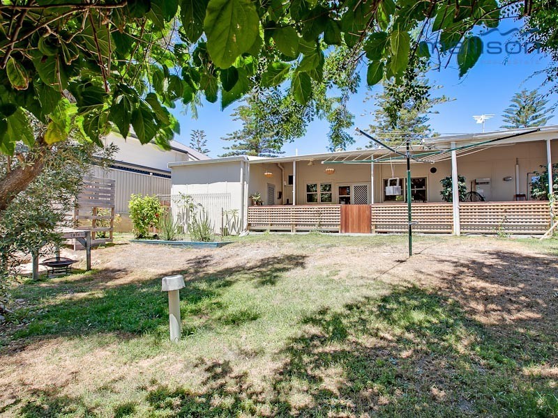13 Singleton Beach Road, Singleton WA 6175
